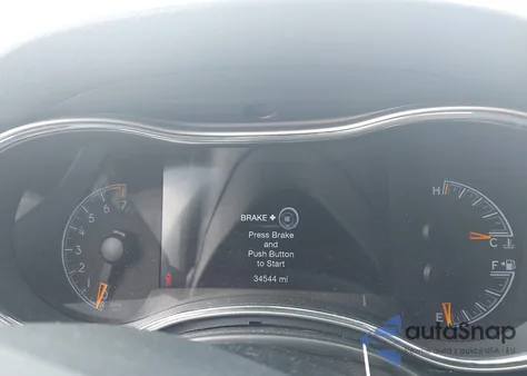 2021 Jeep Grand Cherokee Laredo X 4X4 z USA, uszkodzony, nr VIN 1C4RJFAG7MC622389